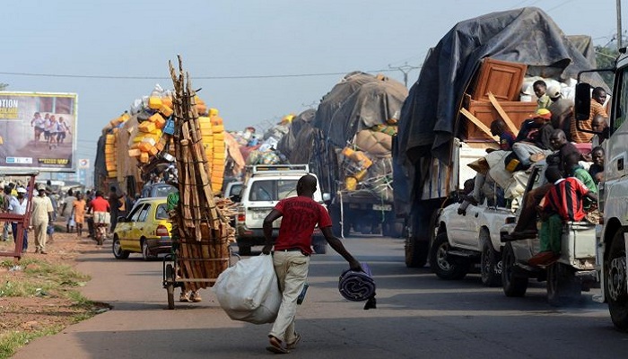 Crise en Gambie, des villages étouffés par le flux de réfugiés