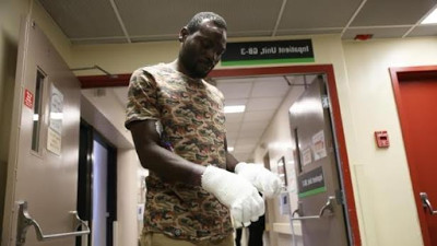 Un réfugié ghanéen perd tous ses doigts en essayant d’entrer en Amérique: PHOTOS