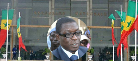 La majorité libérale se focalise sur la liquidation de Macky sall : Farba oublié en salle d’attente