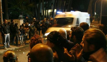 La chanteuse sud-africaine a eu une crise cardique après s'être produite dans la ville de Caserte, non loin de Naples. C’est dans une dans clinique de Castelvolturno qu’elle a expiré peu après. Elle avait 76 années.