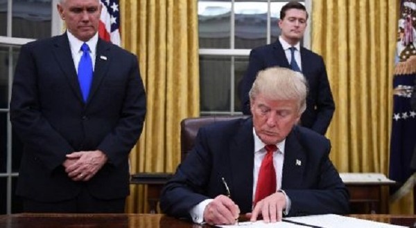 BOOM !!! "Le mariage homosexuel est mauvais, il n’a pas sa place en Amérique,..." dixit le Président Trump