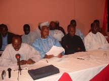 POUR RENVERSER WADE: Le Front Siggil Senegaal tend la main à Macky