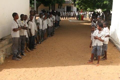 La cour d'une école publique