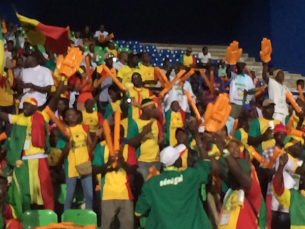 Photos- Match - Sénégal vs Cameroun, le 12e Gaïndé déjà sur place au stade de Franceville