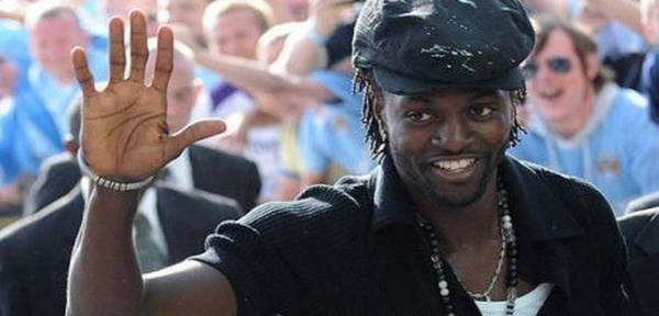 Football: Adebayor a enfin trouvé un club, il a signé ce mardi!