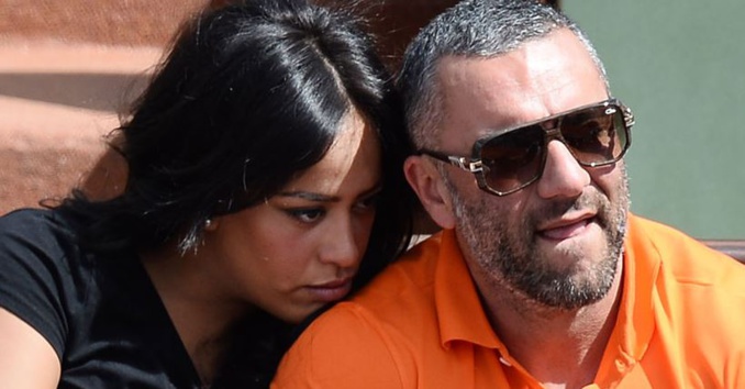 Amel Bent, une maman sexy pour l'anni­ver­saire de sa fille