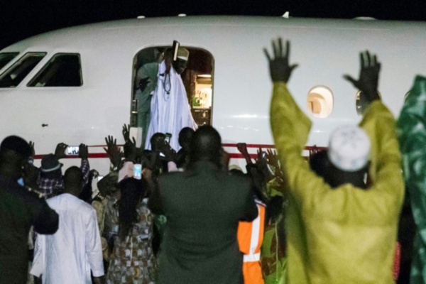 Le départ en exil de Yaya Jammeh