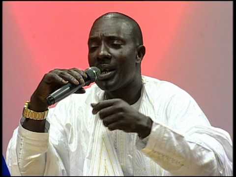 Mbaye Dièye Faye, percussionniste: "Il est temps que les rappeur prennent les "sabars", "djembés", "khiines", "tamas"..."