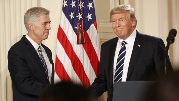 Usa: Donald Trump critiqué par le juge qu’il vient de nommer à la Cour suprême