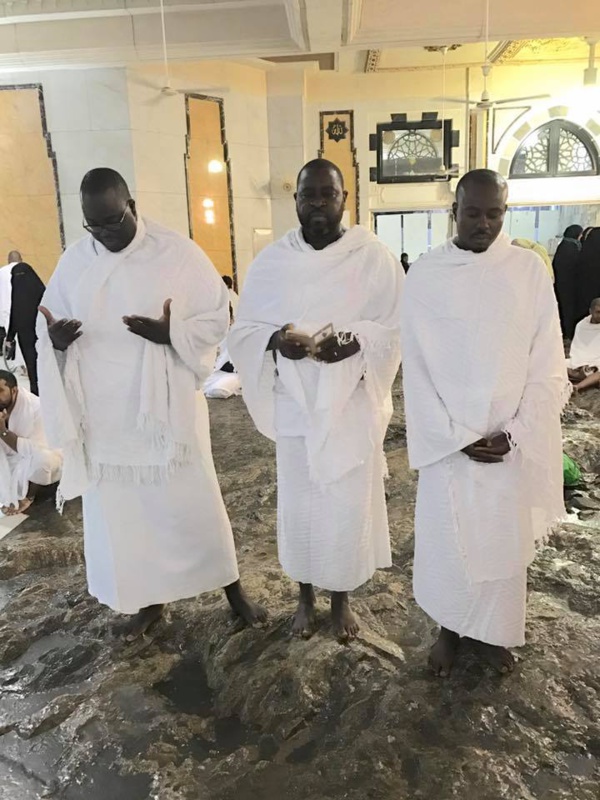 Images Exclusives : Serigne Bass Abdou Khadre Mbacké a fait son oumra