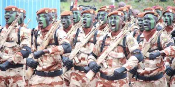 Côte d’Ivoire: Arrestation de 6 journalistes pour avoir incité les soldats à la révolte