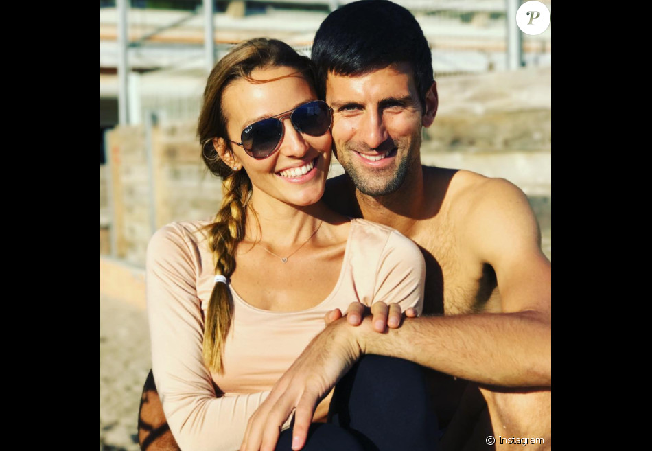 Novak Djokovic et sa femme Jelena, parents d'un petit Stefan né en octobre 2014, attendraient leur 2e enfant pour le mois d'août 2017 selon le tabloïd serbe Blic. Photo Instagram publiée pour les fêtes de fin d'année 2016. © Instagram