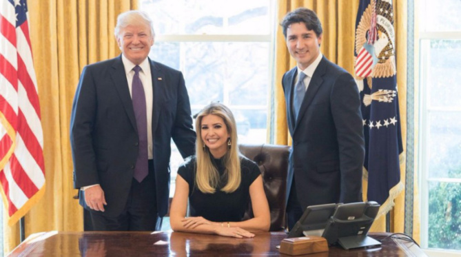 Cette photo d'Ivanka Trump dans le fauteuil du Bureau ovale fait polémique