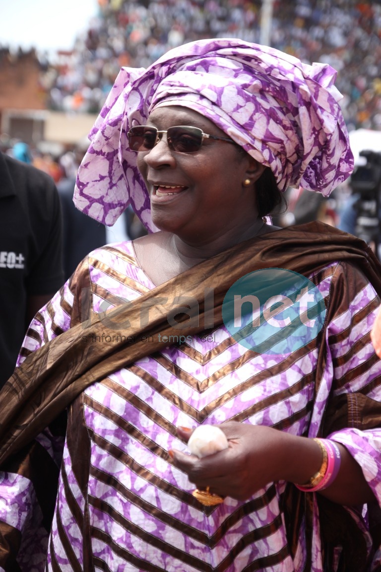 Photos- Soda Mama Fall splendide dans son grand boubou Thioub