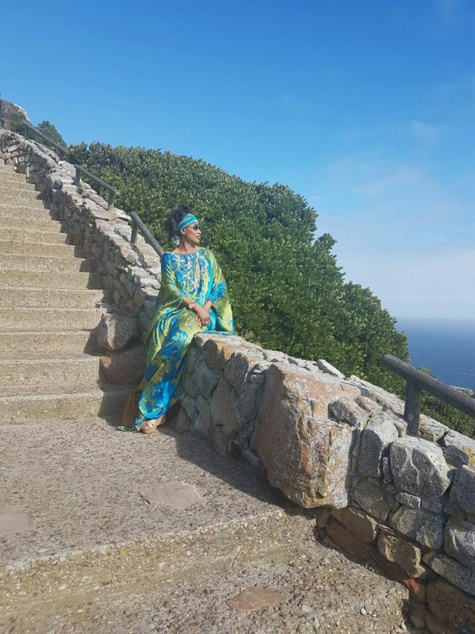 Photos: Me Aissata Tall Sall se la coule douce au Cap de Bonne Espérance en Afrique du Sud