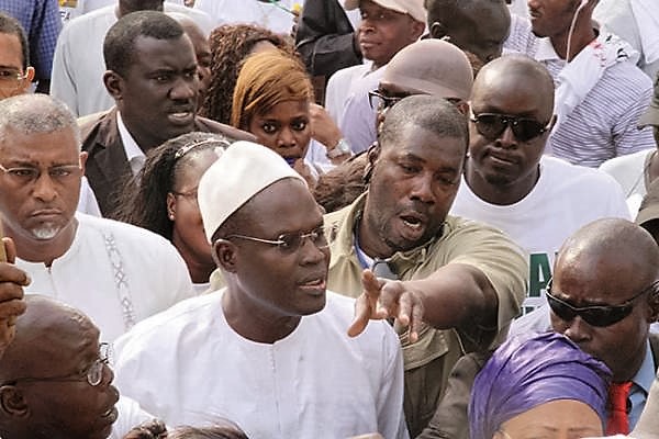 Convocation de Khalifa Sall à la Dic:  Ses proches sonnent la mobilisation, une marée humaine en vue au Tribunal de Dakar