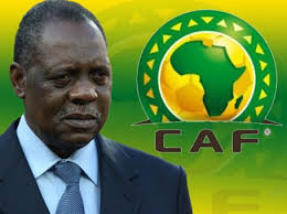 Le président de la confédération africaine de football, le Camerounais Issa Hayatou