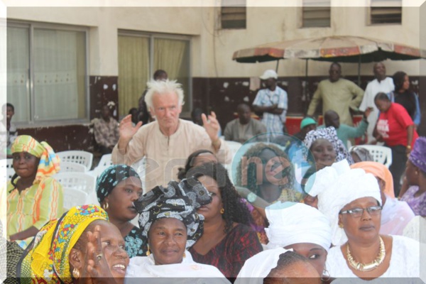 Le grand meeting de la population medinoise,et tous les leaders de l'opposition