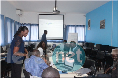 Photo-Session de Formation et de Renforcement de Capacités des membres du Réseau des Jeunes Entrepreneurs Numériques Francophones sur la cartographie