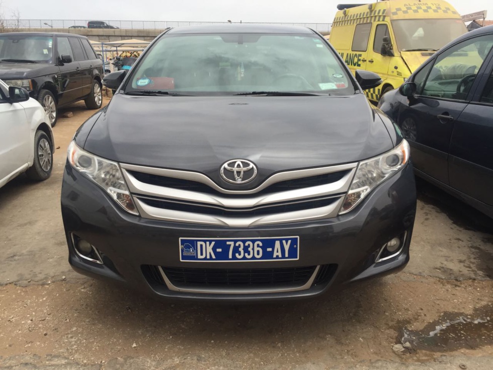 Cause départ : Particulier vend ce Toyota Venza 2013 - Prix, moteur, spécifications techniques ...
