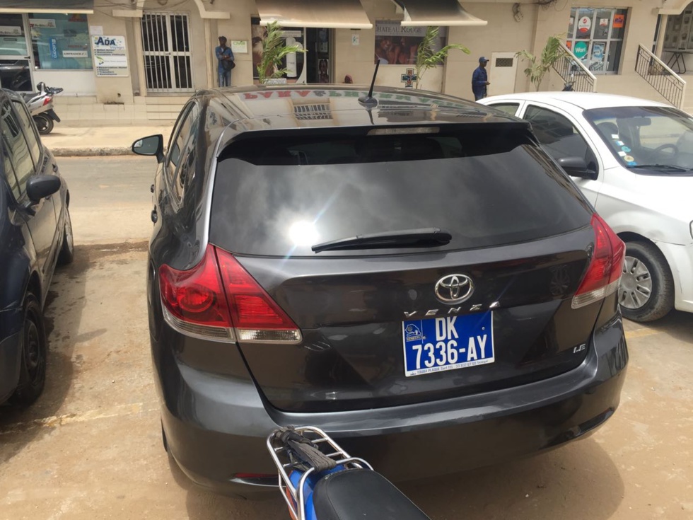 Cause départ : Particulier vend ce Toyota Venza 2013 - Prix, moteur, spécifications techniques ...