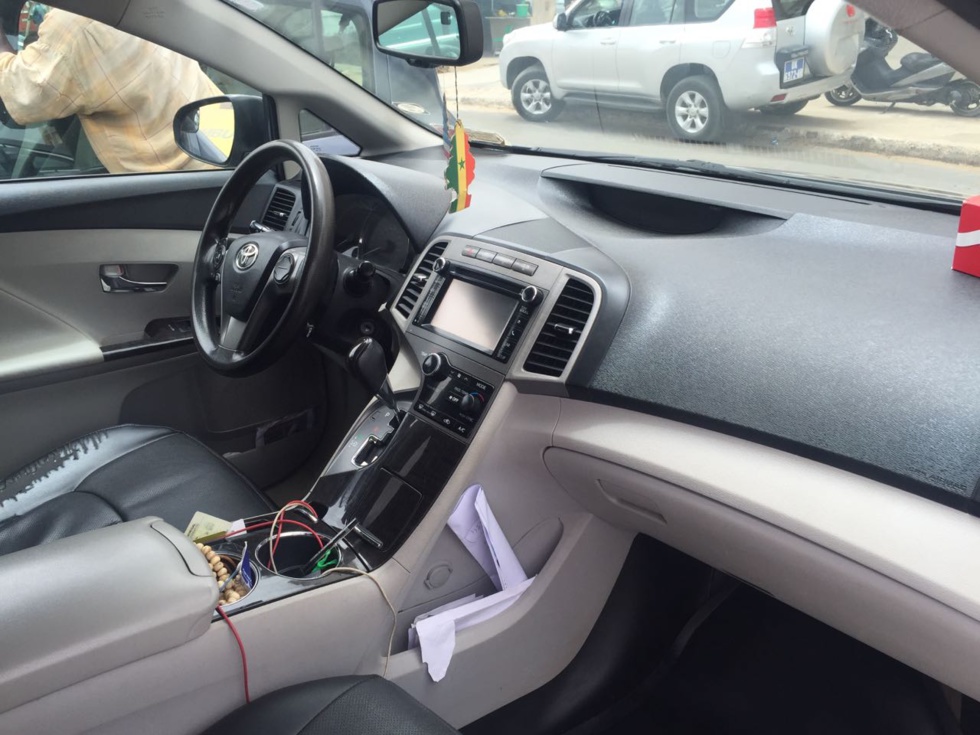 Cause départ : Particulier vend ce Toyota Venza 2013 - Prix, moteur, spécifications techniques ...