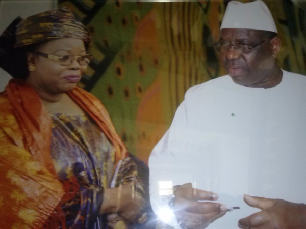 Adja Oulimata Dioum et SE Macky Sall