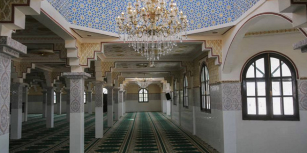 Ass Khalifa Niass : «Macky Sall a redoré le blason de l’Islam dans le Saloum avec la mosquée de Léona Niassene »