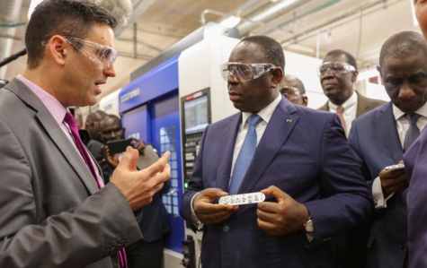 Macky Sall a visité l'Ecole des Métiers Techniques de Lausanne en Suisse