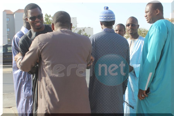Vidéo-photos : La visite de Serigne Modou Kara à Serigne Cheikh Mbacké Moustapha Massamba