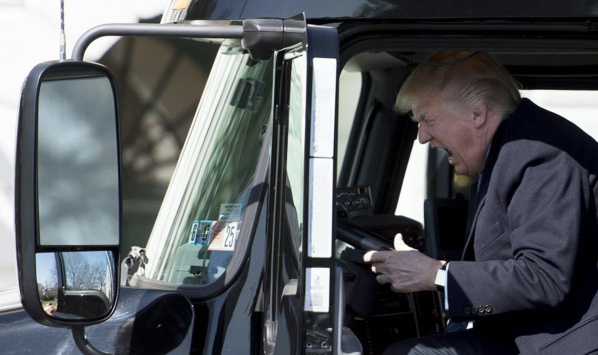 Donald Trump échoue à démanteler l'Obamacare