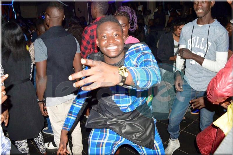 Photos- Pape Diouf au Saraba Night Club