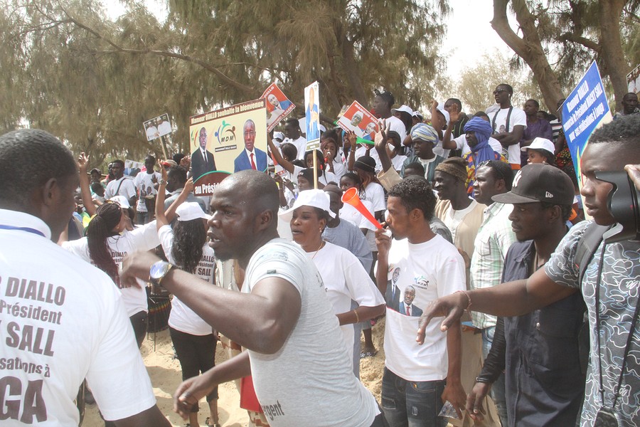 Photos : Les images de l'accueil des partisans de Mamour Diallo lors de l'inauguration du quai de pêche de Potou