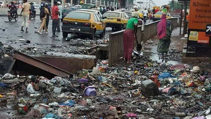 Guinée: La première pluie sur Conakry relance le débat sur l’assainissement