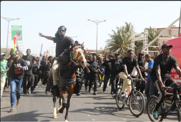 Photo- Manifestation de Y en a marre, l'image du jour...