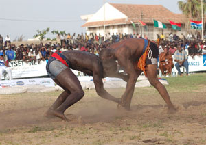 Lutte : BAYE MANDIONE, ÉCURIE THIAROYE “GËM SA BOPP” « Je ne suis plus le fou de l’arène ! »