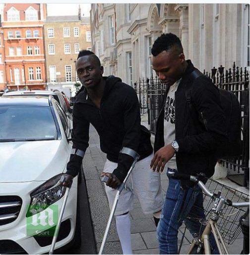 Opération réussie pour Sadio Mané. L'attaquant sénégalais sera absent 2 mois