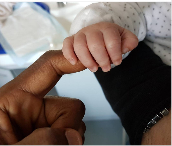 Photo-Bienvenue à notre fille Naomi, Habib Béye est de nouveau papa