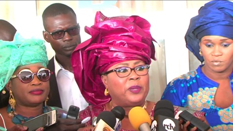 Dernière minute : L’honorable députée Mme Ndèye Dieynaba Ndiaye est exclue du FSD-BJ de Cheikh Bamba Dièye
