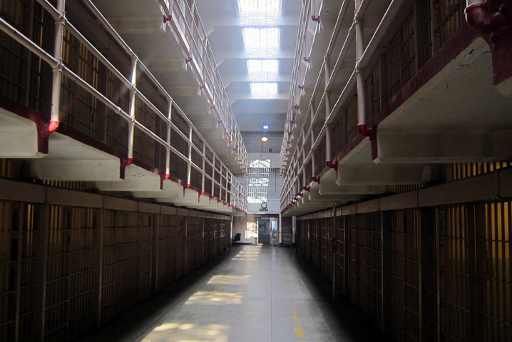 Des prisonniers ont fabriqué un PC pour hacker leur prison