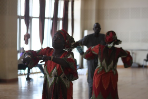 Photos A quelques heures de la grande soirée du 15 avril, la troupe Soleil levant met les bouchées doubles