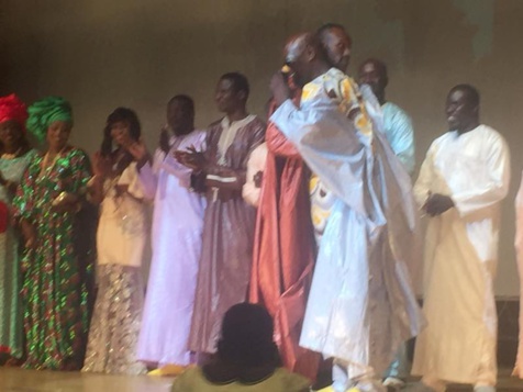 Revivez en images la soirée "Référendum Wiri Wiri" de la troupe "Soleil Levant" au Grand théâtre 