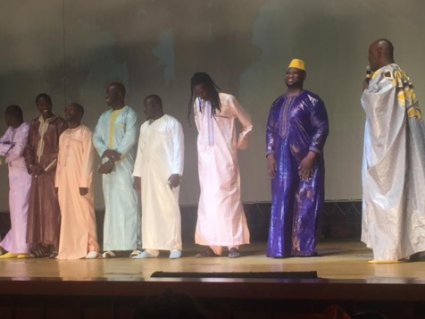 Revivez en images la soirée "Référendum Wiri Wiri" de la troupe "Soleil Levant" au Grand théâtre 