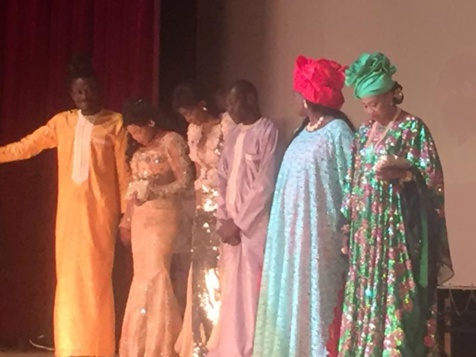 Revivez en images la soirée "Référendum Wiri Wiri" de la troupe "Soleil Levant" au Grand théâtre 