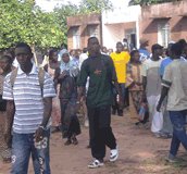 ZIGUINCHOR :GREVE DES ETUDIANTS; UNE DIZAINE D’ETUDIANTS ARRETES PAR LA POLICE