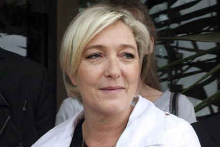  Marine Le Pen répond à Zinédine Zidane: «Avec ce qu'il gagne je comprends qu'il vote Macron!»