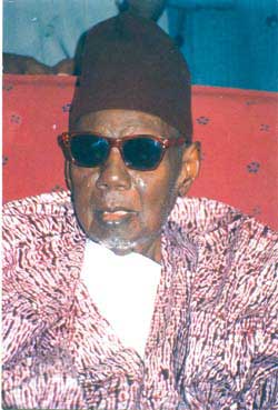 107e édition du Gamou de Tivaouane : Serigne Abdoul Aziz Sy ‘Dabakh’ à l’honneur 107e édition du Gamou de Tivaouane : Serigne Abdoul Aziz Sy ‘Dabakh’ à l’honneur
