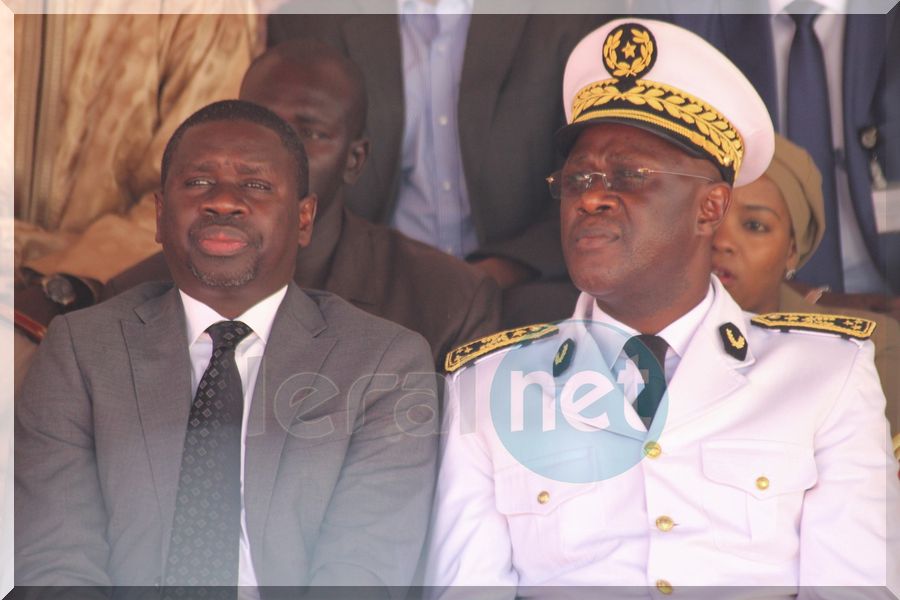  Pose de la première pierre des travaux de restructuration de la "Cité Baraka" par S.E Monsieur Macky Sall président de la république.