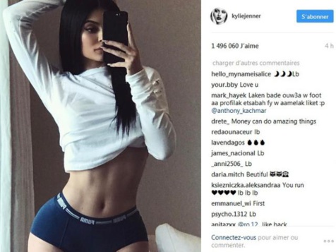 Kylie Jenner photoshopée ? Sa nouvelle photo sexy provoque un tollé !