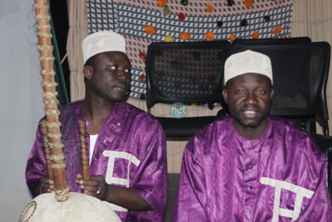 Les rythmes traditionnels et ses instruments, nous sommes au théâtre national Daniel Sorano